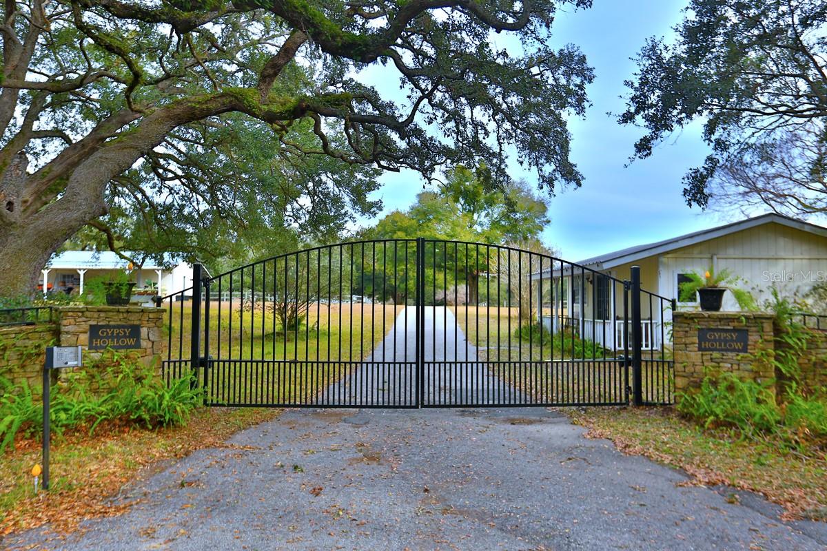 2756 COUNTY ROAD 204, OXFORD, FL, 34484