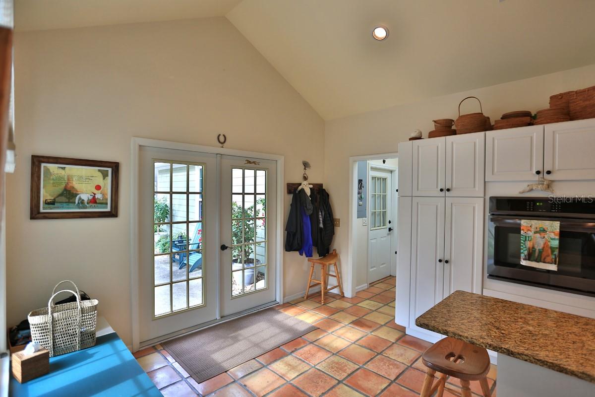 2756 COUNTY ROAD 204, OXFORD, FL, 34484