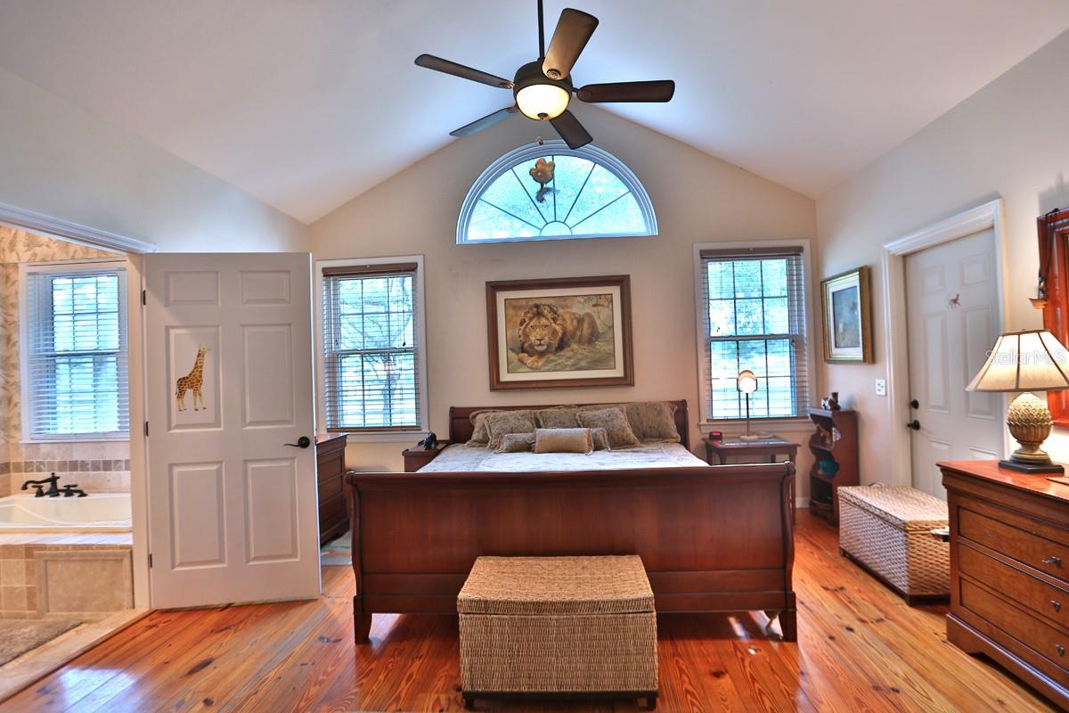 2756 COUNTY ROAD 204, OXFORD, FL, 34484