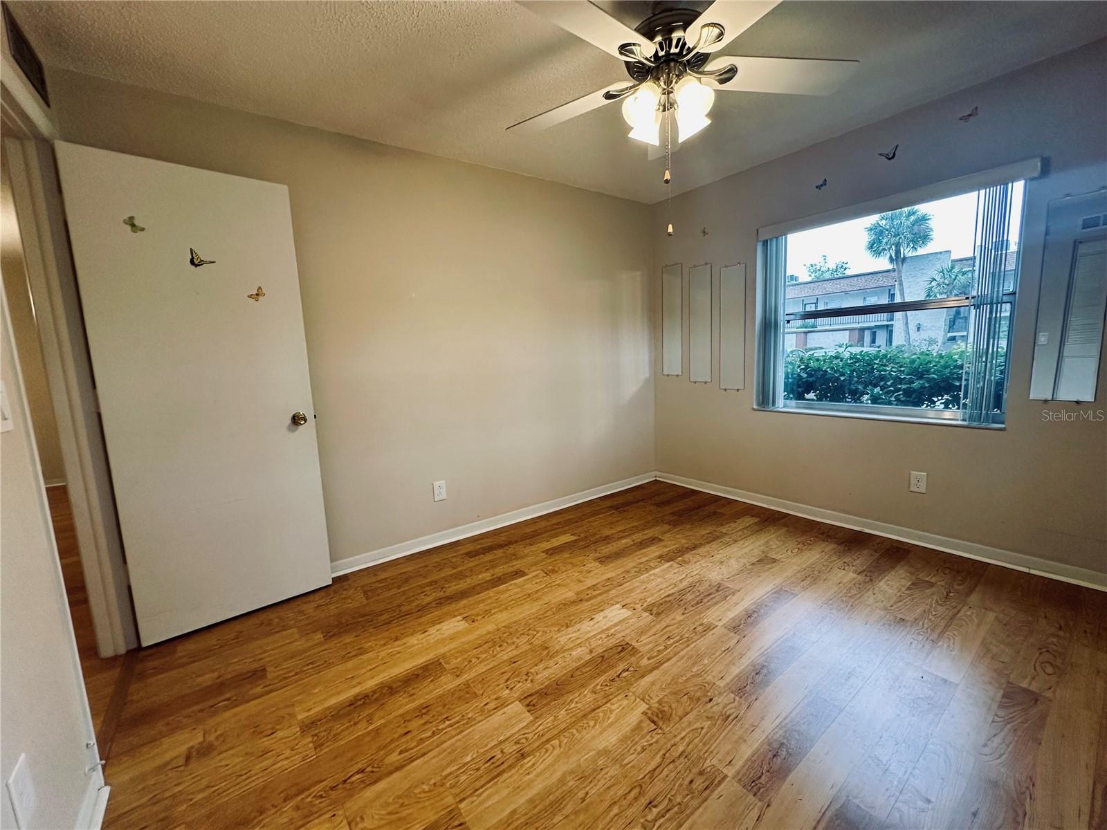 2750 E BAY DR #1E, LARGO, FL, 33771