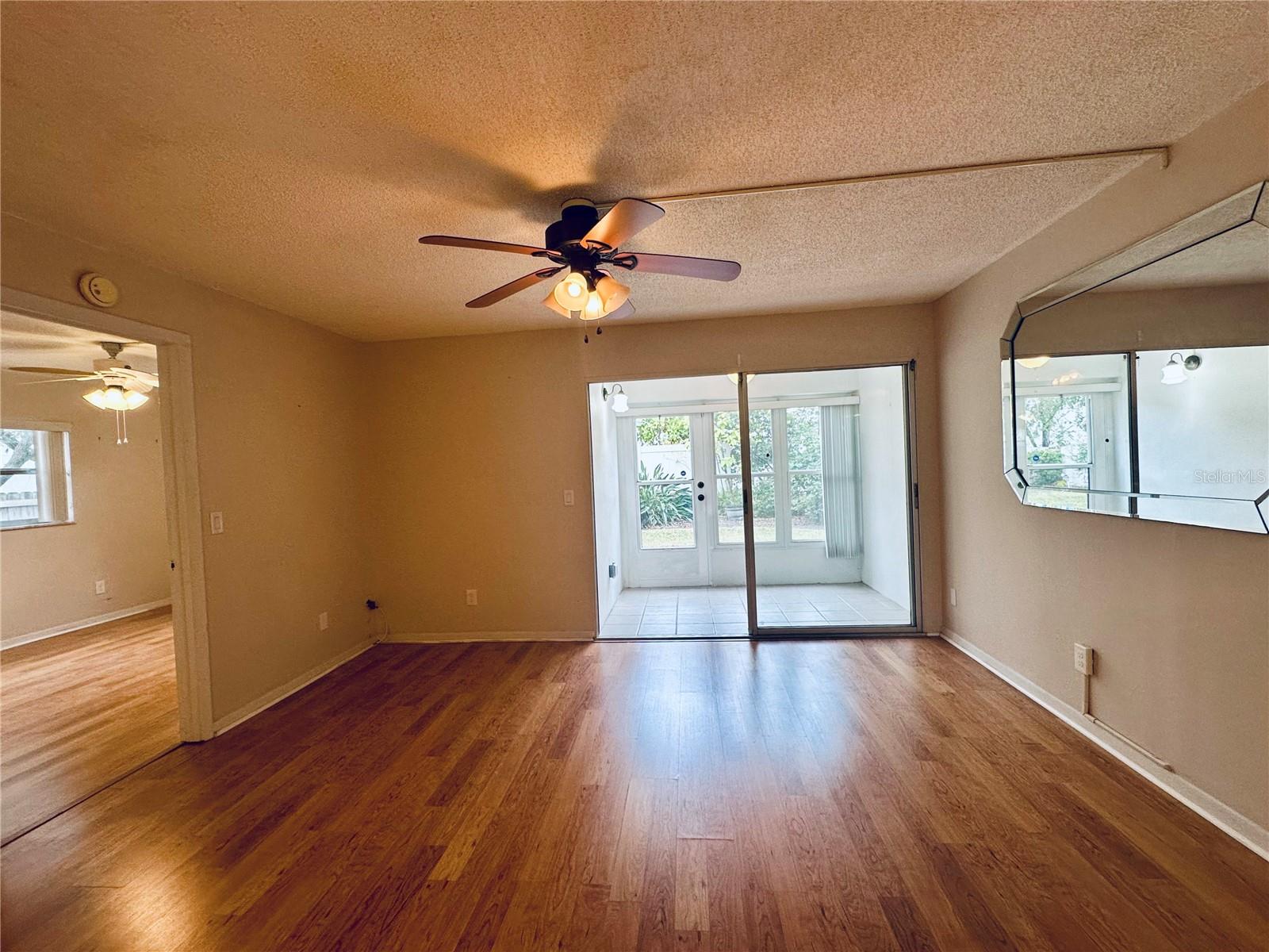 2750 E BAY DR #1E, LARGO, FL, 33771