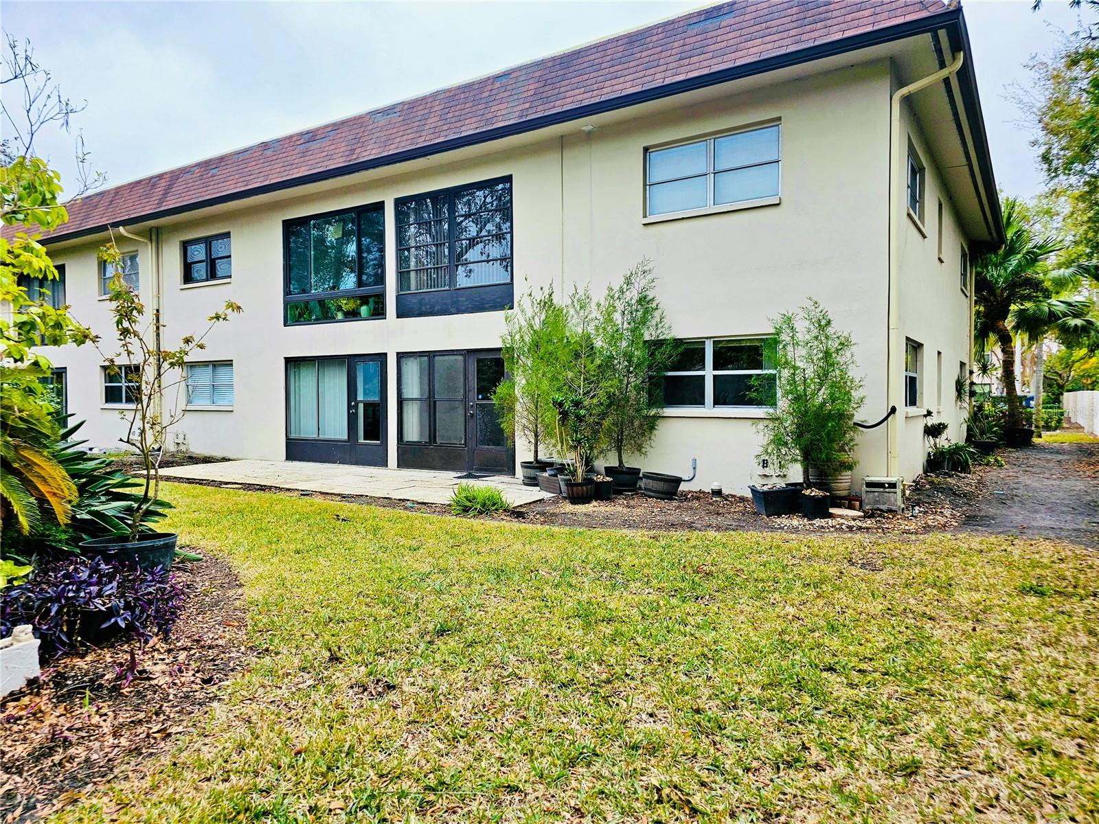 2750 E BAY DR #1E, LARGO, FL, 33771