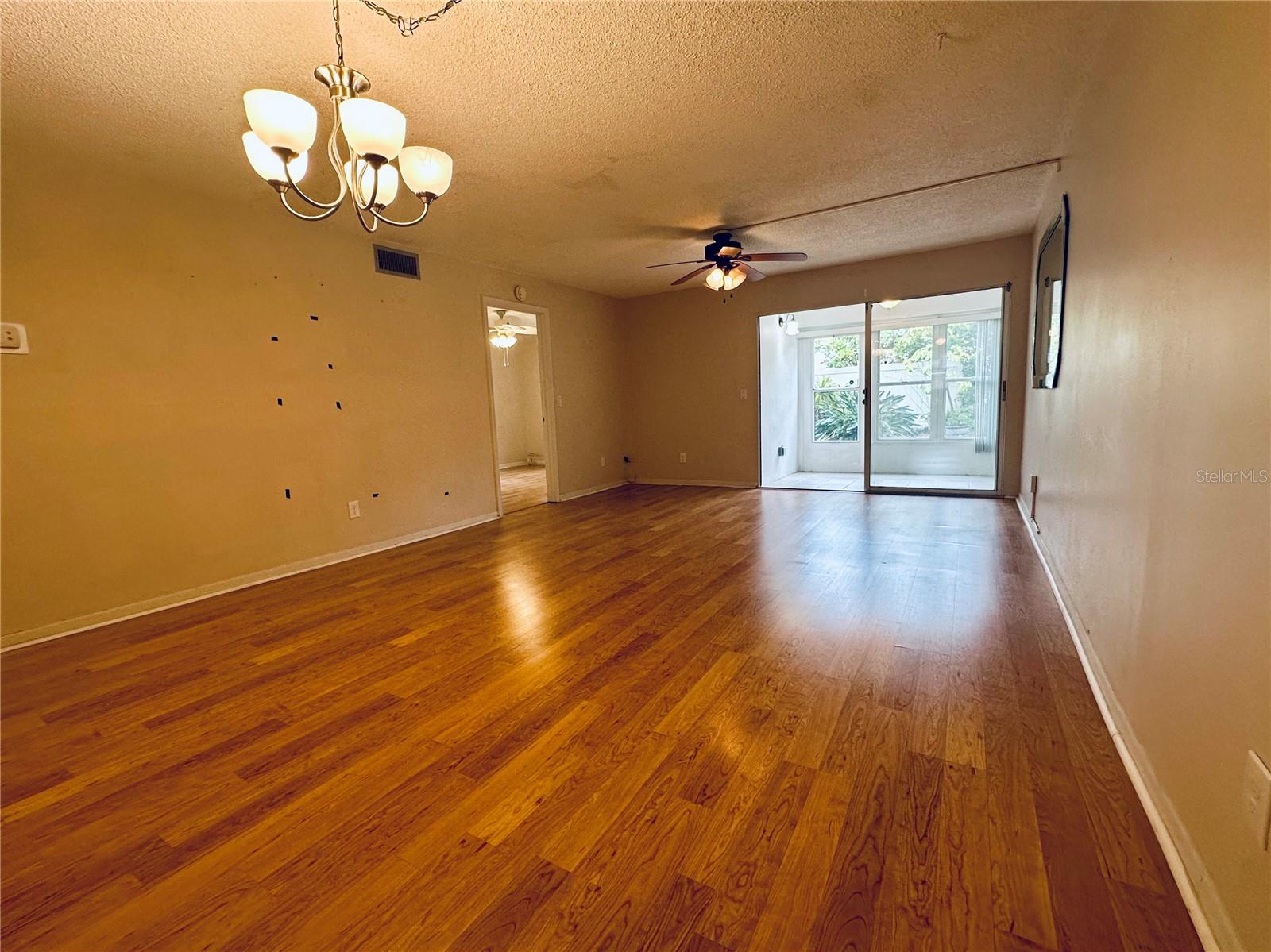 2750 E BAY DR #1E, LARGO, FL, 33771