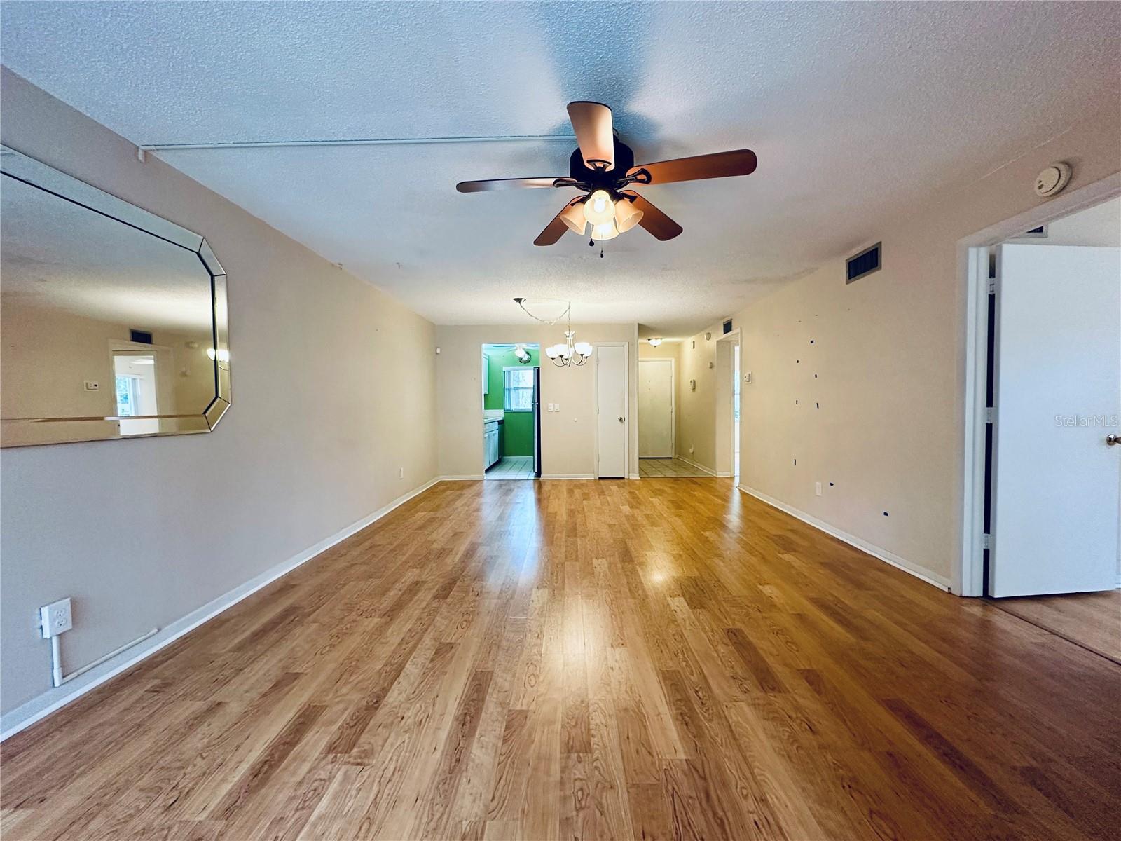 2750 E BAY DR #1E, LARGO, FL, 33771
