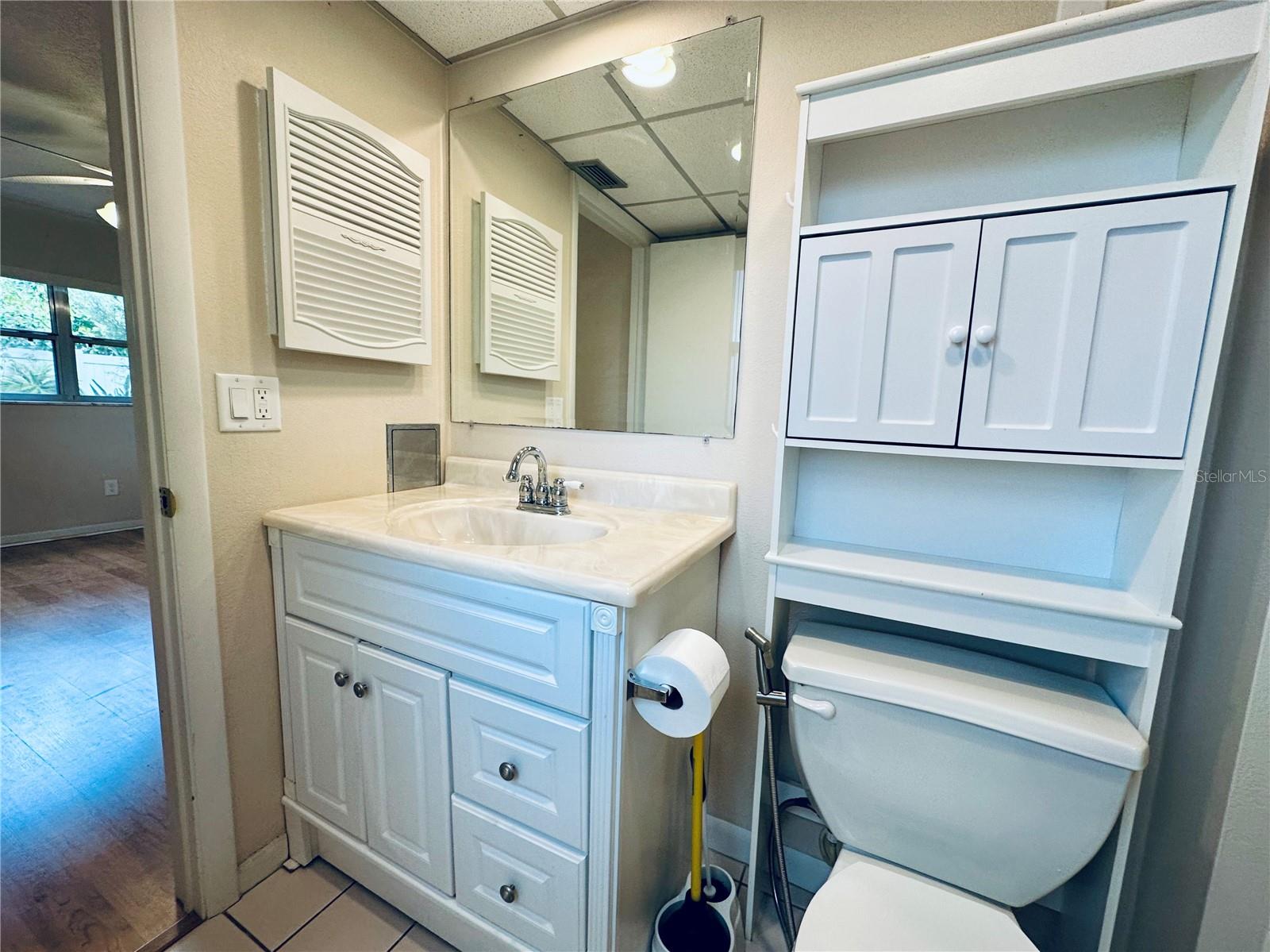 2750 E BAY DR #1E, LARGO, FL, 33771