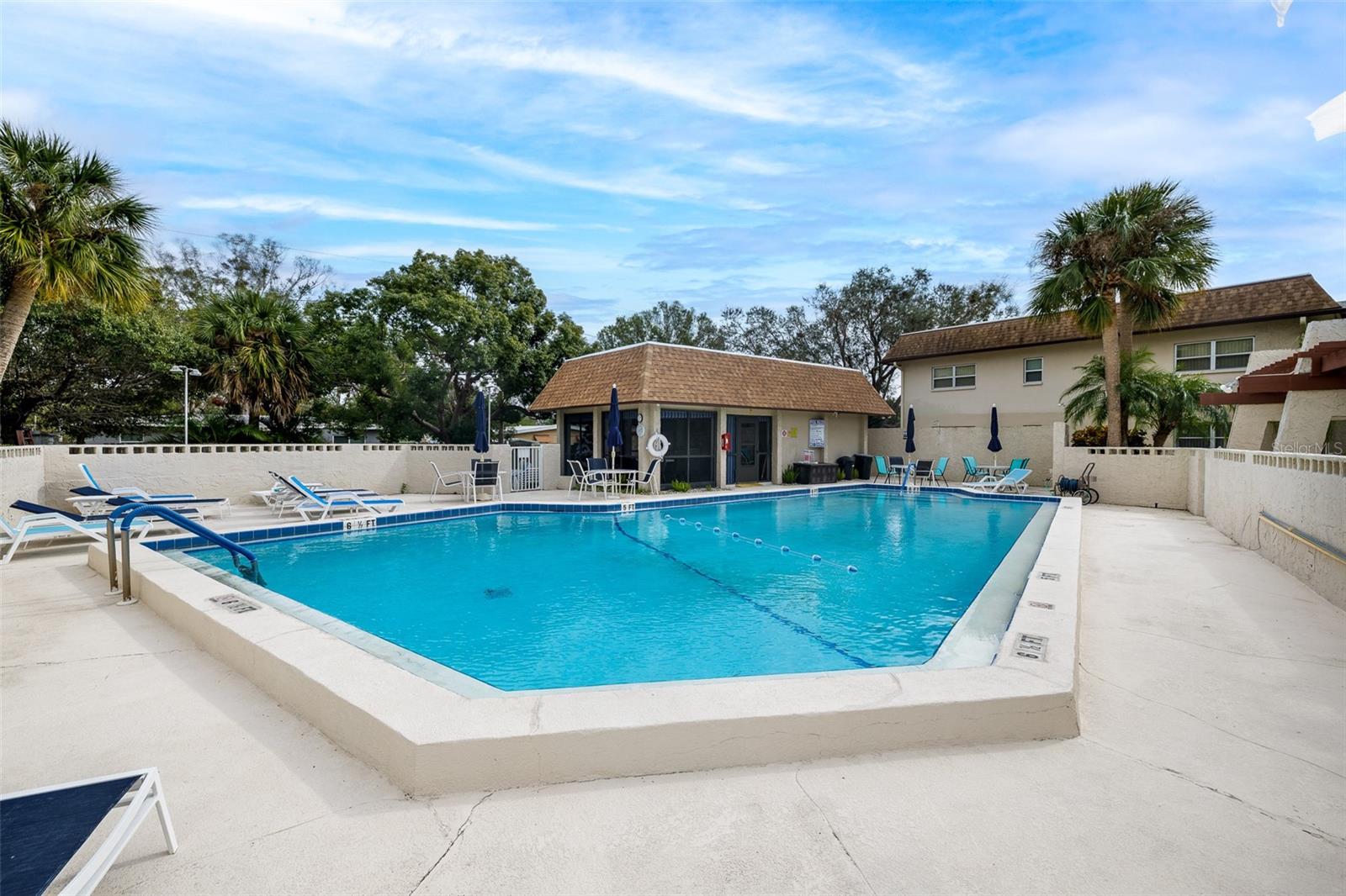 2750 E BAY DR #1E, LARGO, FL, 33771
