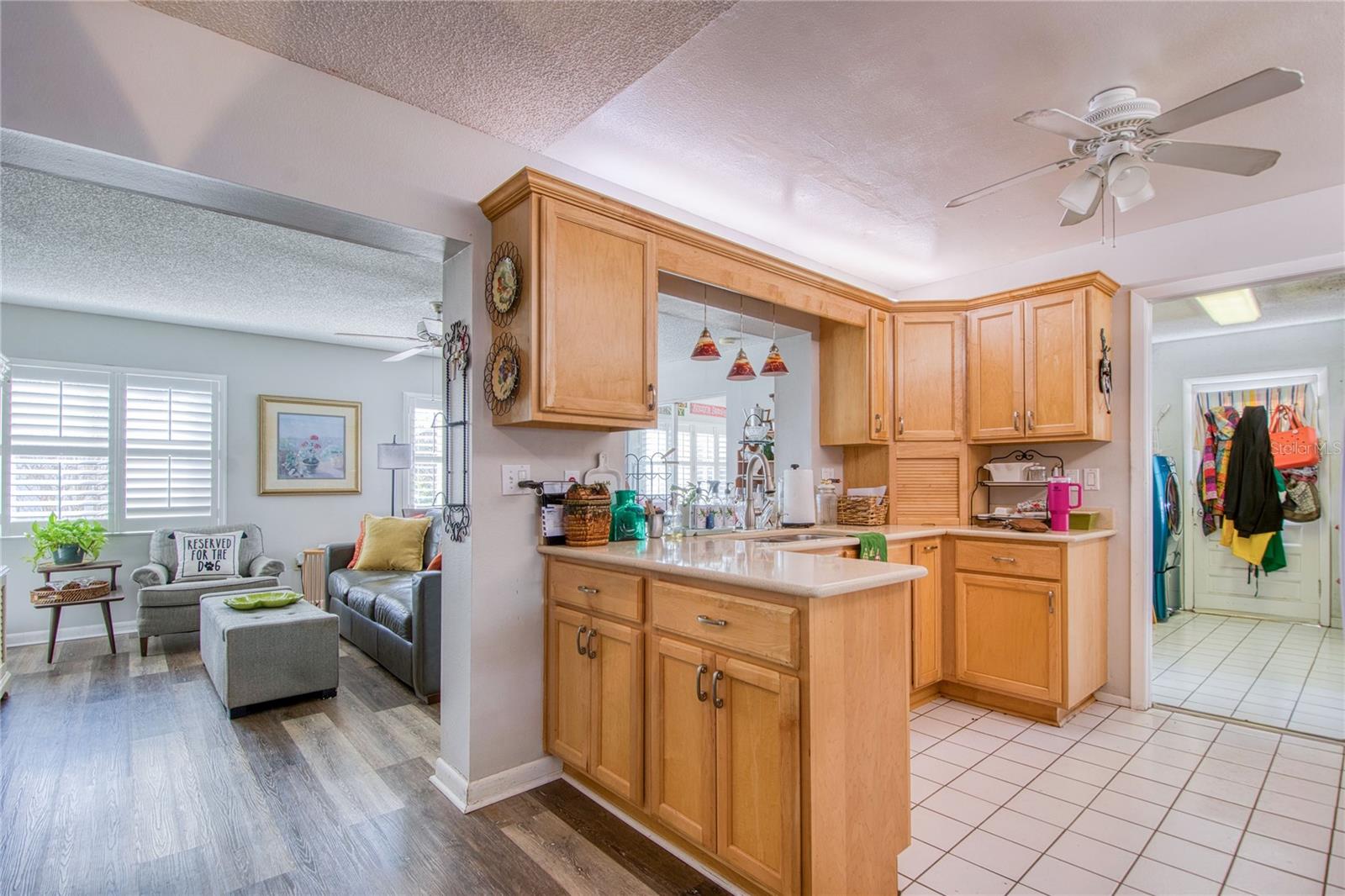 9231 41ST ST N #5, PINELLAS PARK, FL, 33782