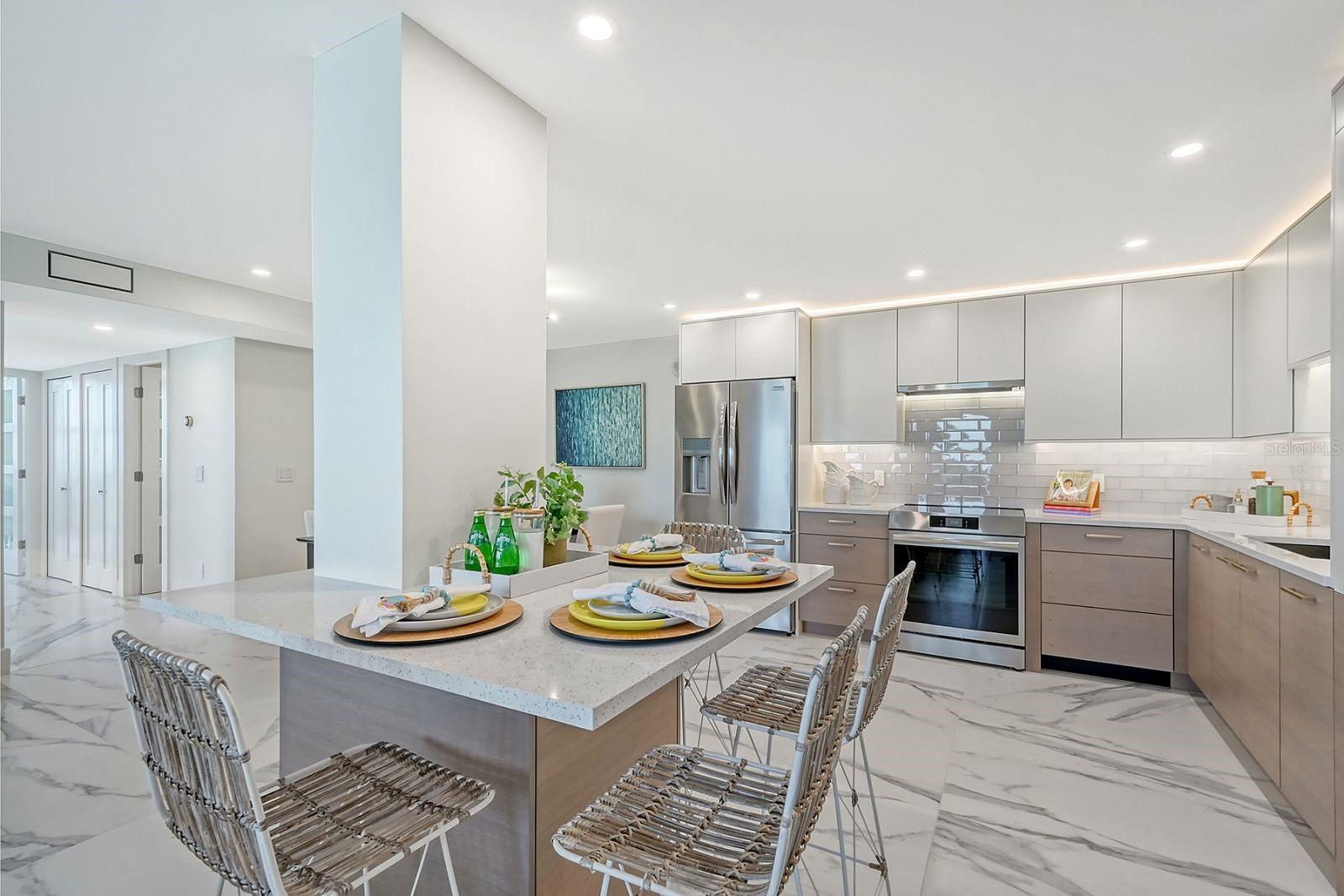 2301 GULF OF MEXICO DR #52N, LONGBOAT KEY, FL, 34228