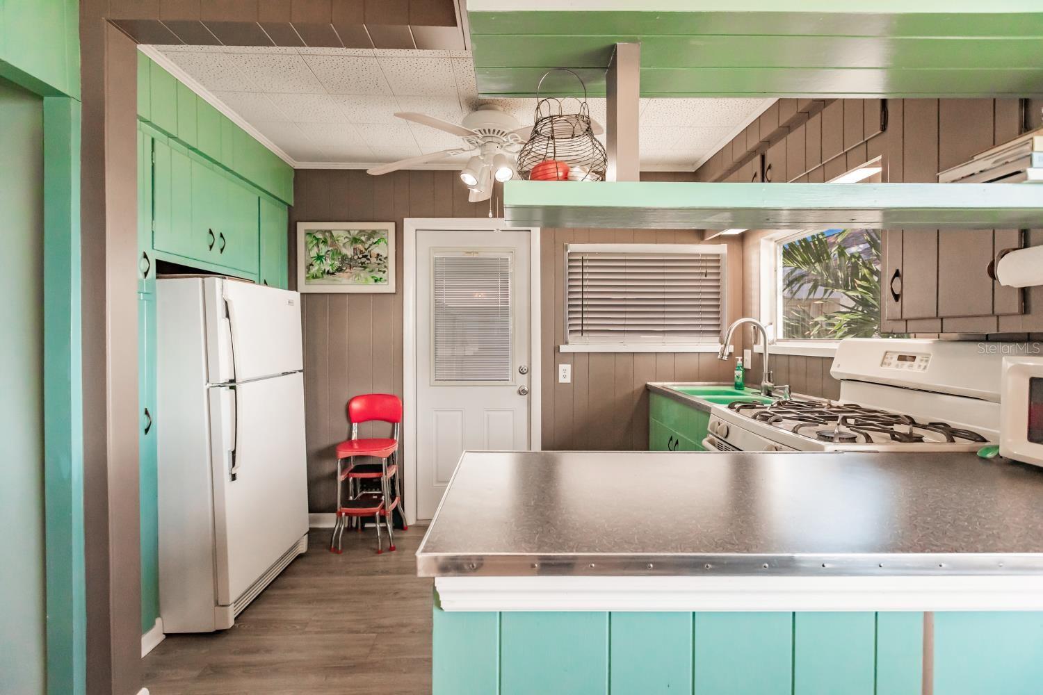 16 COLUMBIA ST, BRADENTON, FL, 34208