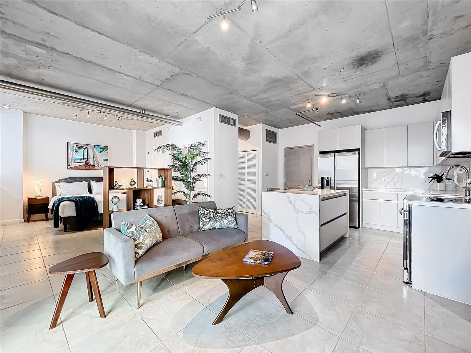 690 SW 1ST CT #1232, MIAMI, FL, 33130