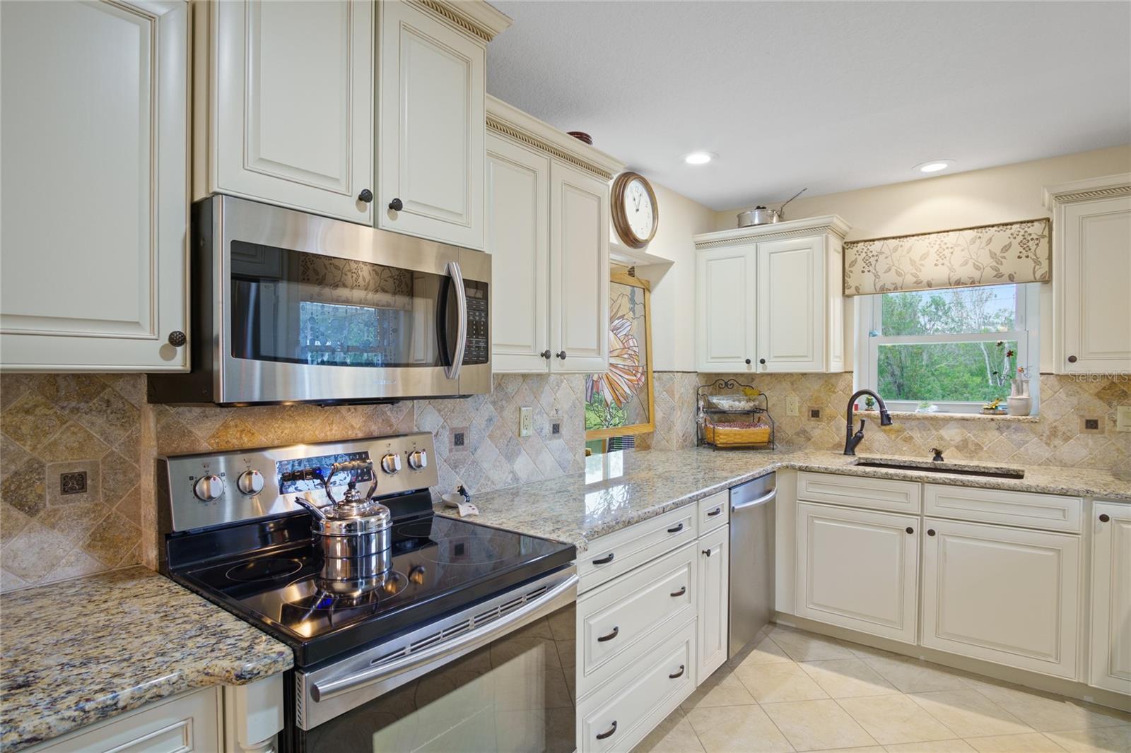 580 TEESDALE, HAINES CITY, FL, 33844