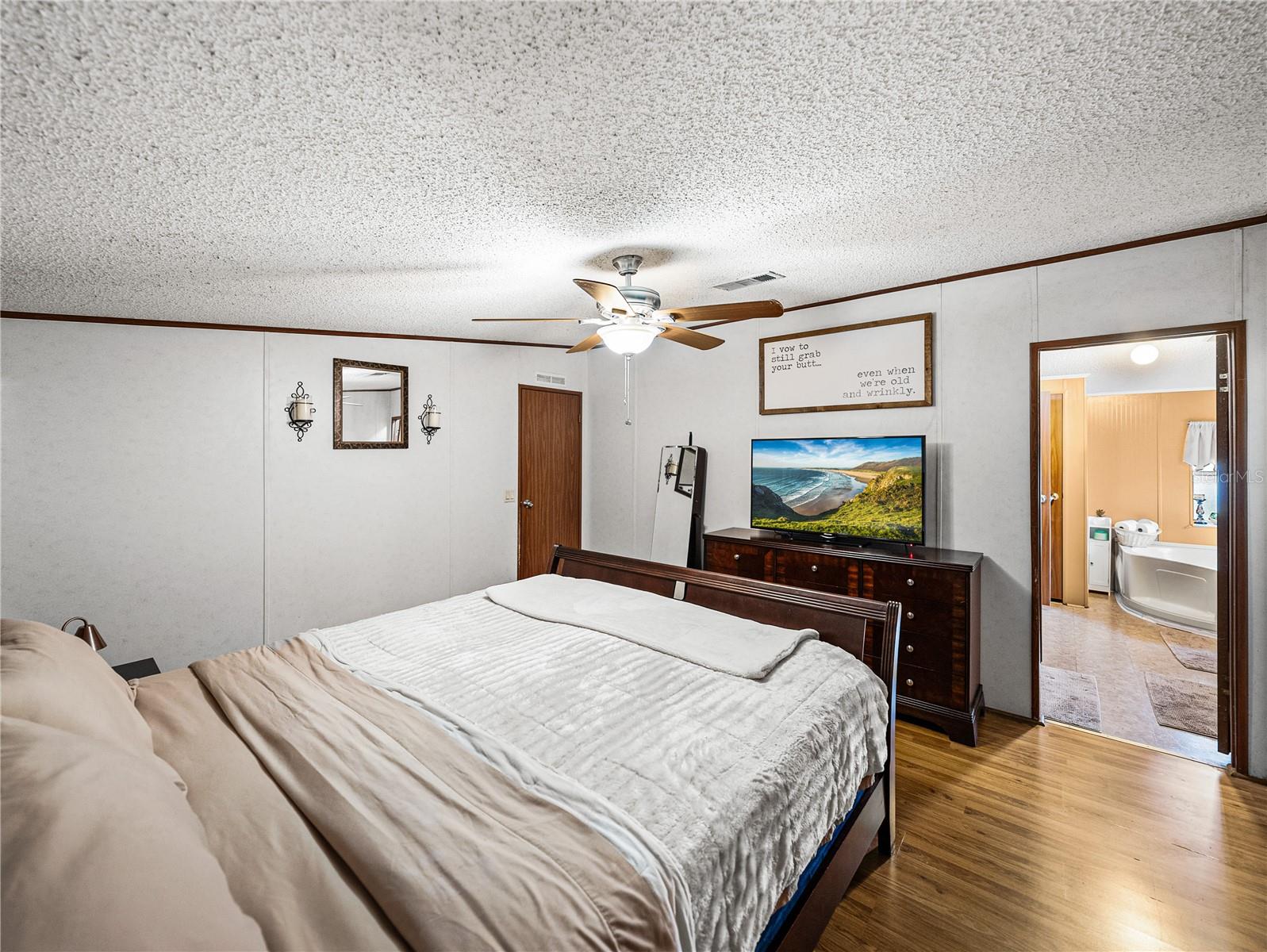 3006 CLEMONS RD, PLANT CITY, FL, 33566