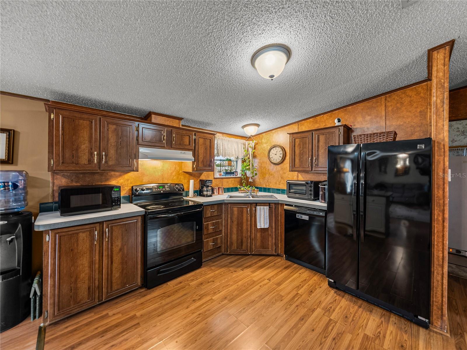 3006 CLEMONS RD, PLANT CITY, FL, 33566