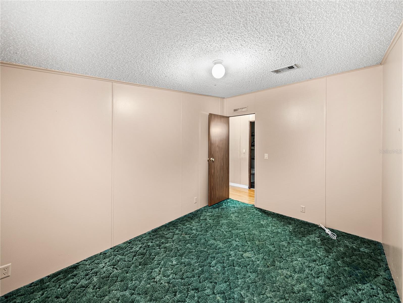 3006 CLEMONS RD, PLANT CITY, FL, 33566