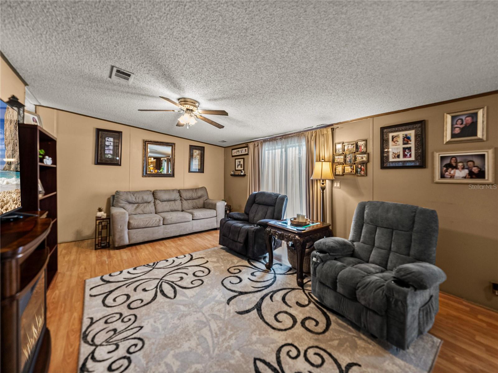 3006 CLEMONS RD, PLANT CITY, FL, 33566