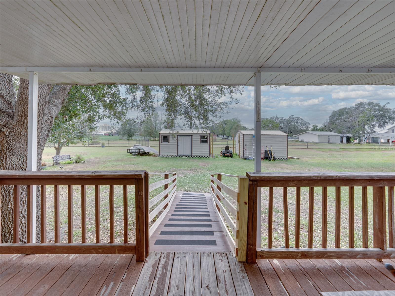 3006 CLEMONS RD, PLANT CITY, FL, 33566