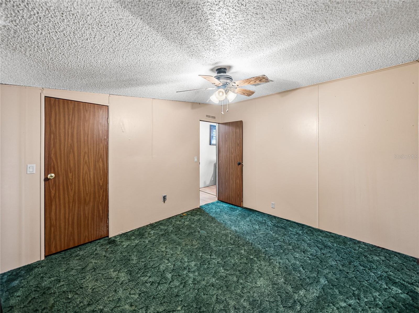 3006 CLEMONS RD, PLANT CITY, FL, 33566