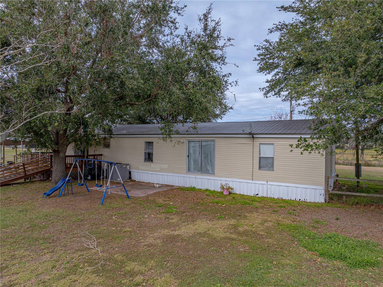 3006 CLEMONS RD, PLANT CITY, FL, 33566