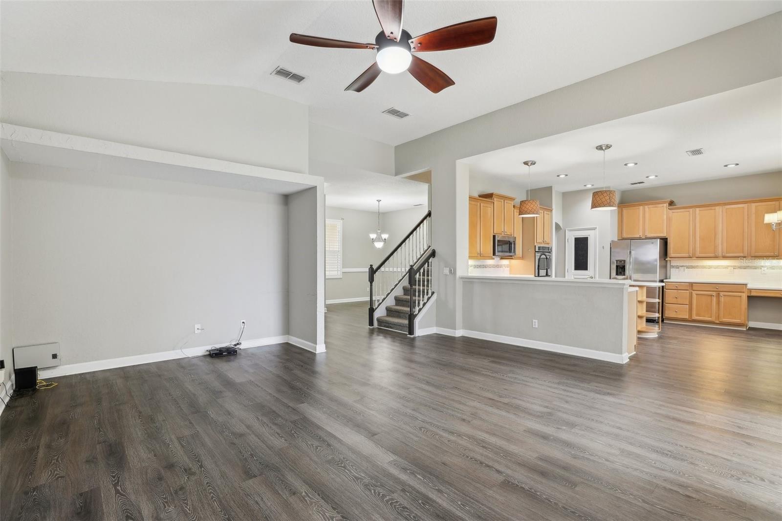 1395 LEGENDARY BLVD, CLERMONT, FL, 34711