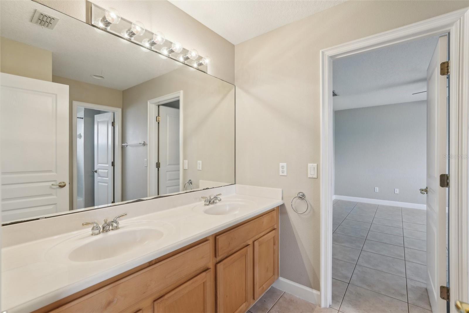 1395 LEGENDARY BLVD, CLERMONT, FL, 34711