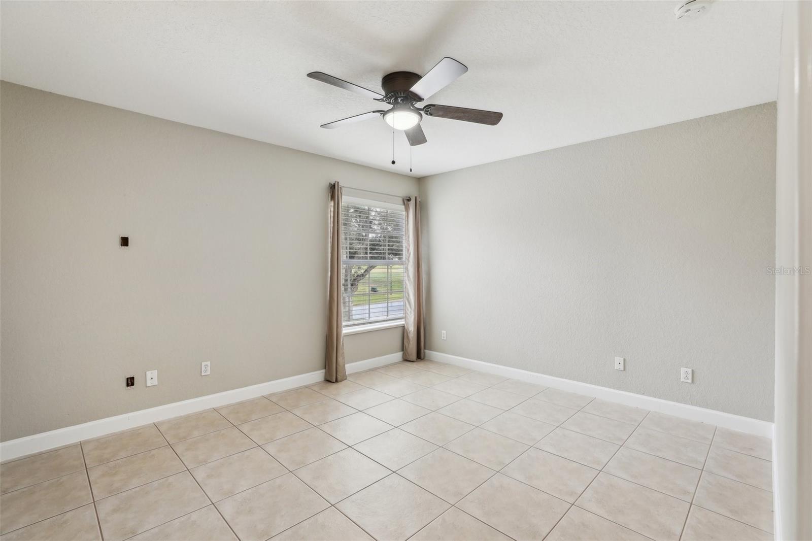1395 LEGENDARY BLVD, CLERMONT, FL, 34711