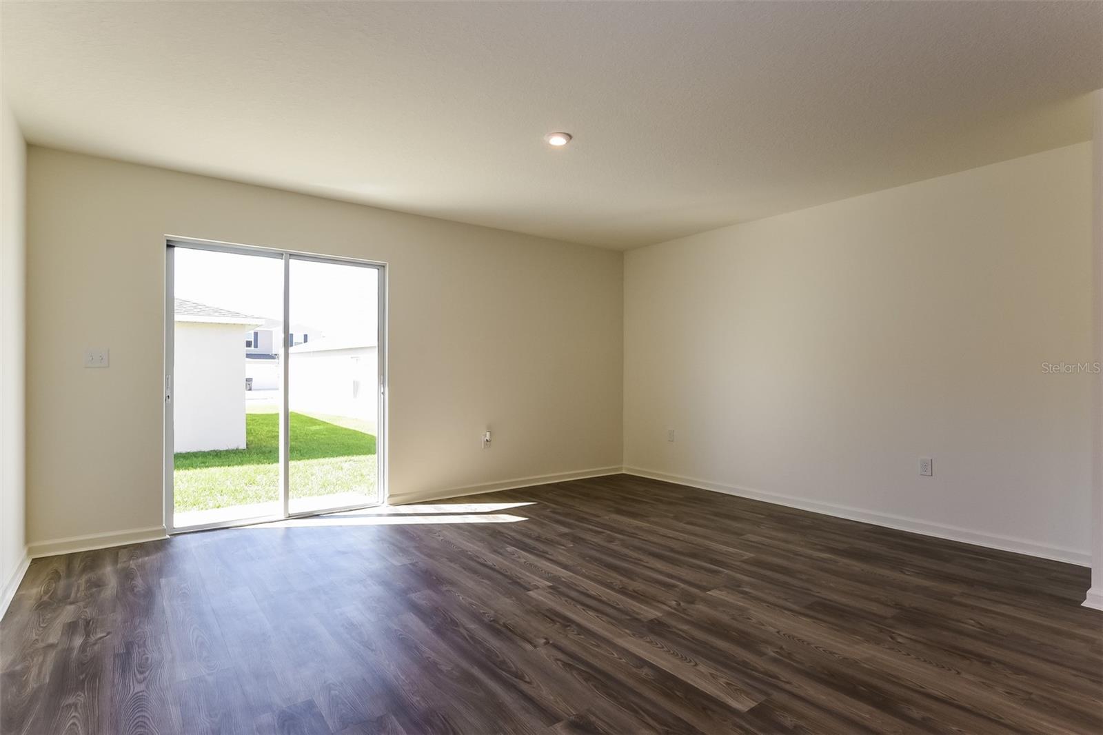 1948 IOWA DR, SUMTERVILLE, FL, 33585