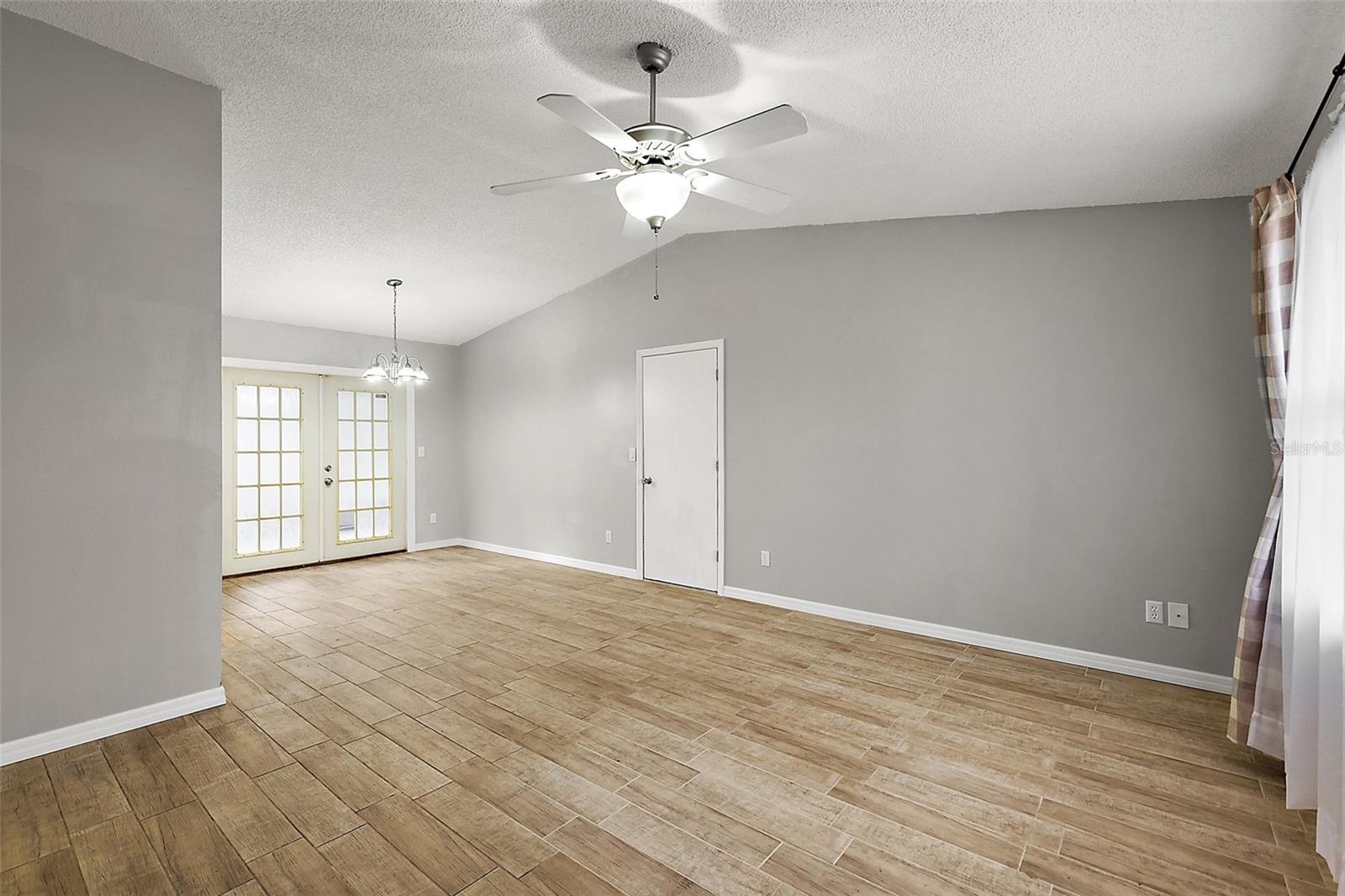 10830 ANNA BELLE AVE, LEESBURG, FL, 34788