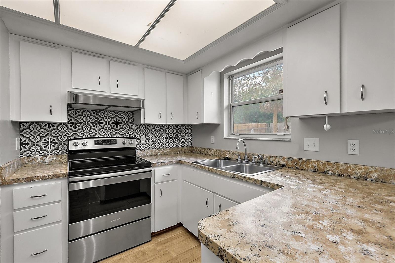 10830 ANNA BELLE AVE, LEESBURG, FL, 34788