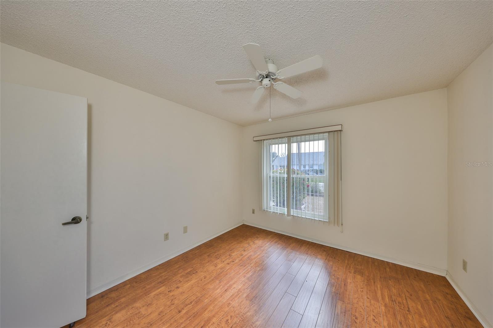 243 LINGER LN, SUN CITY CENTER, FL, 33573