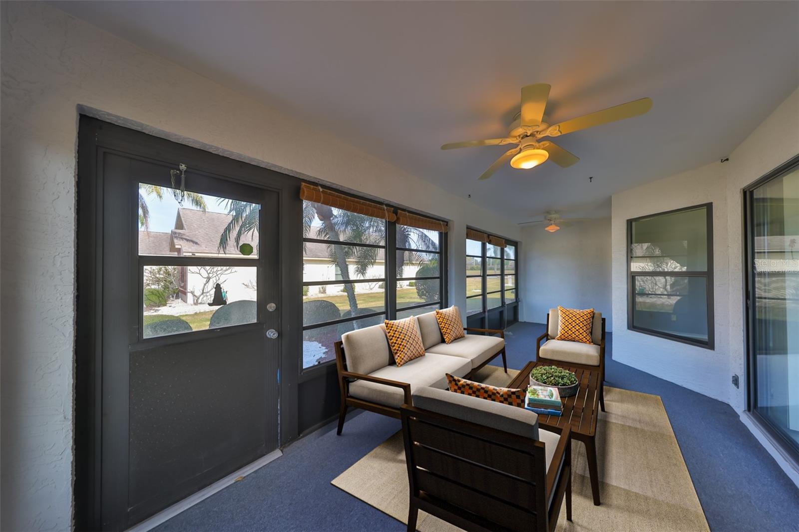 243 LINGER LN, SUN CITY CENTER, FL, 33573