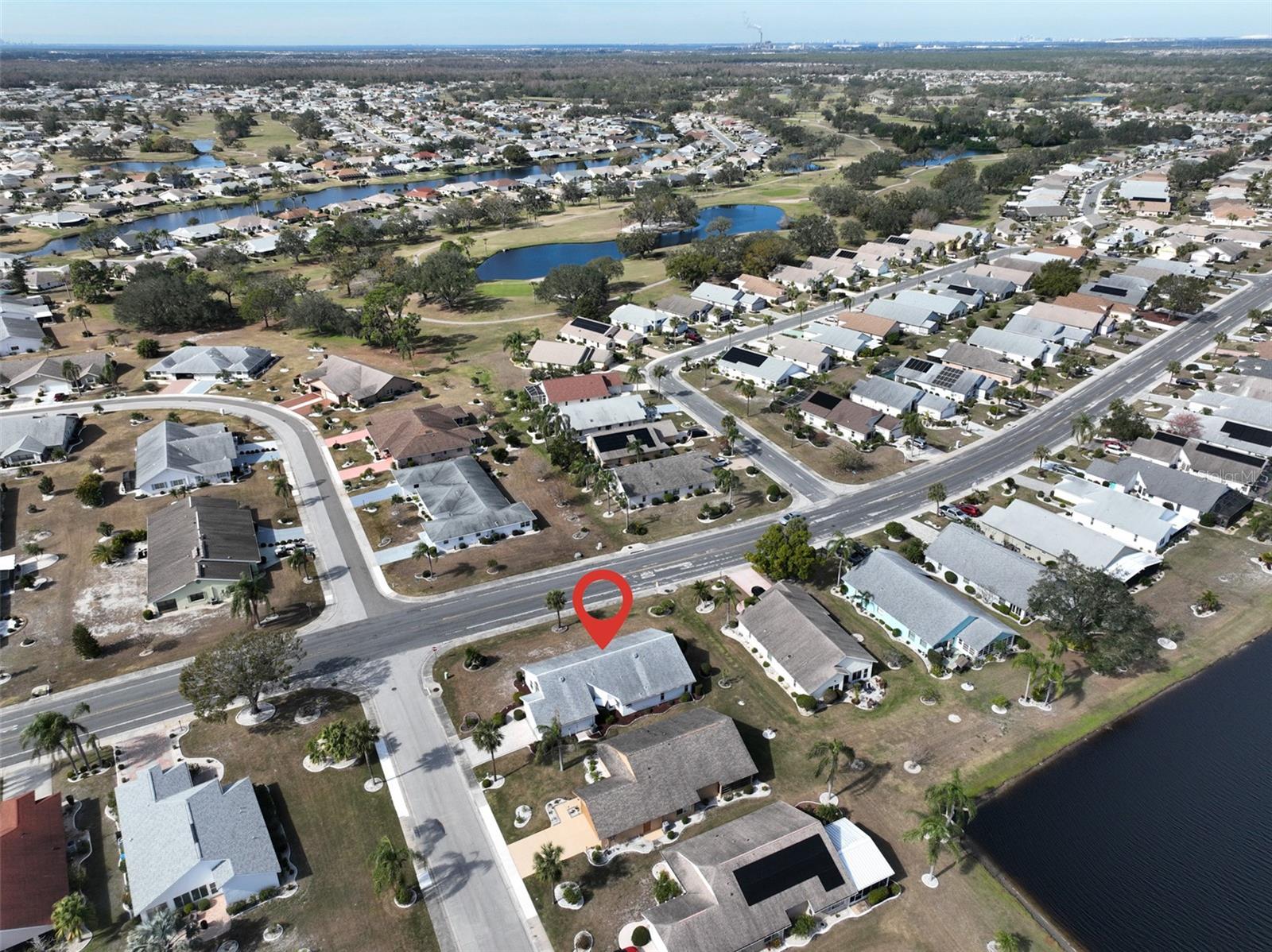243 LINGER LN, SUN CITY CENTER, FL, 33573