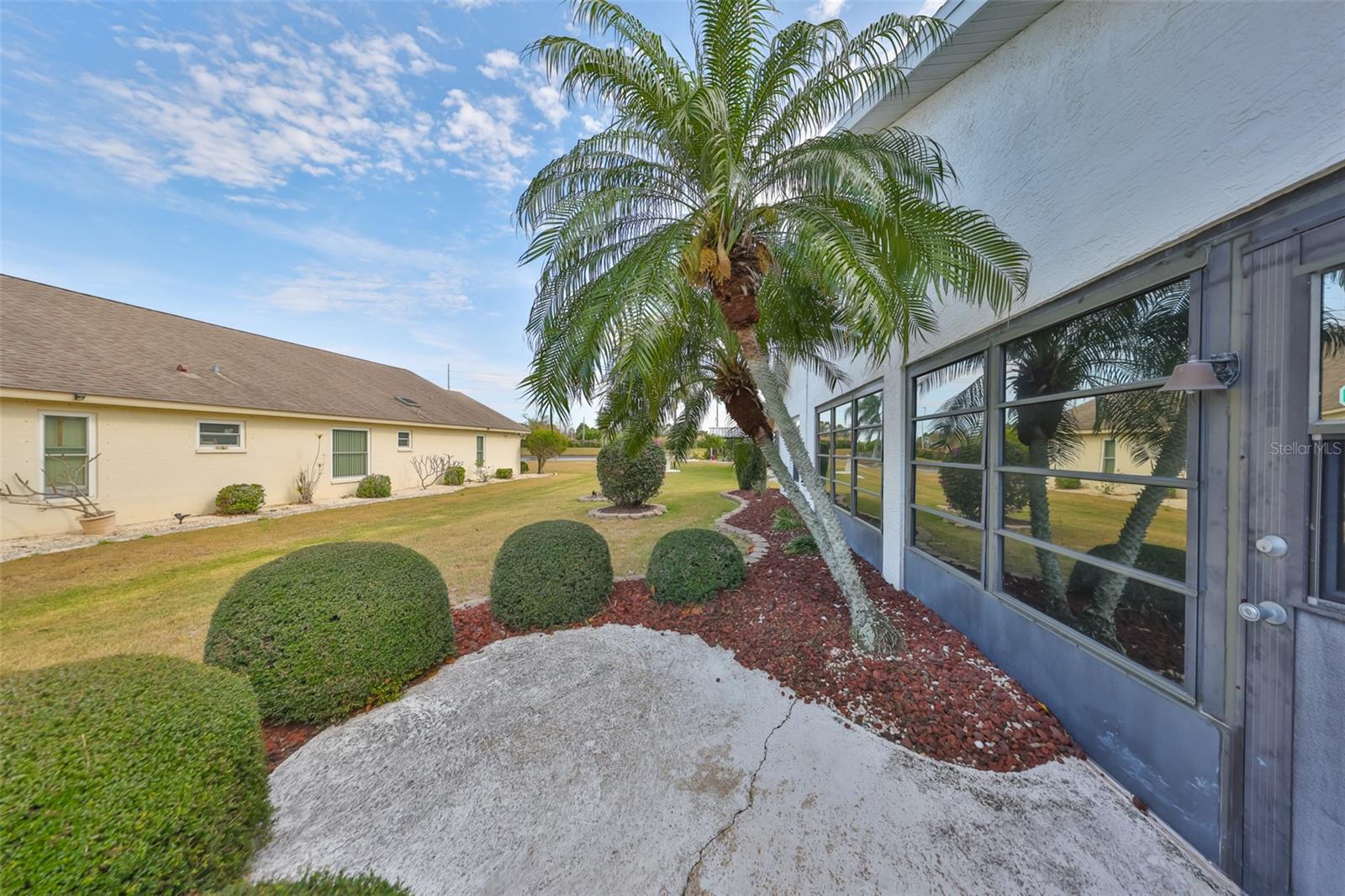 243 LINGER LN, SUN CITY CENTER, FL, 33573