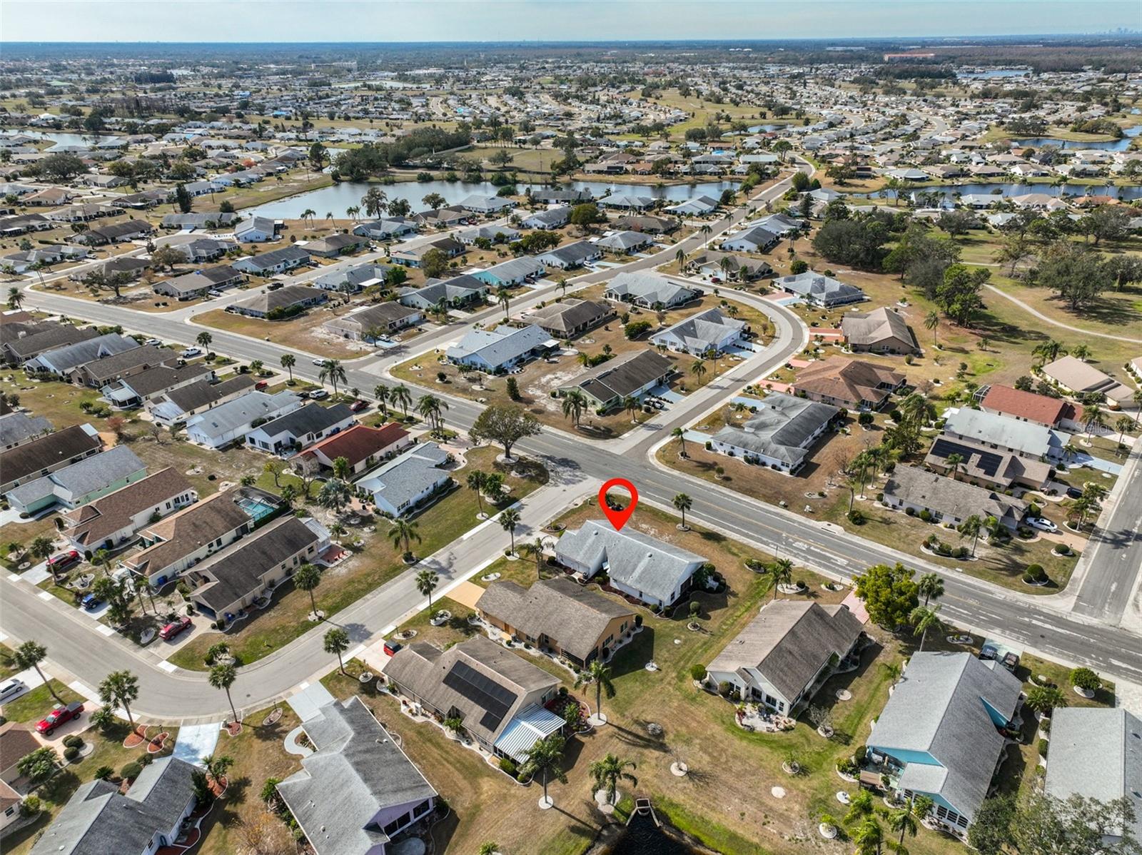 243 LINGER LN, SUN CITY CENTER, FL, 33573