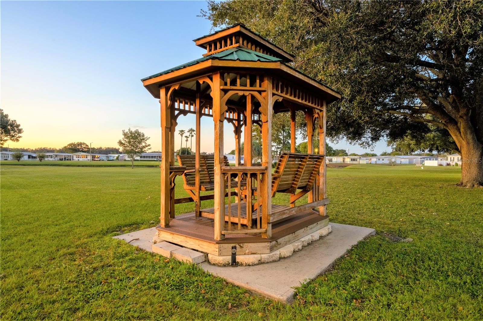5341 MARY ST, ZEPHYRHILLS, FL, 33542