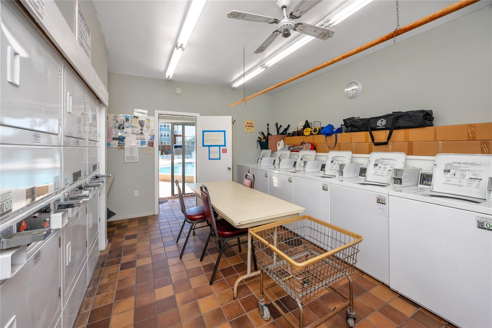 3475 41ST TER S #215, ST PETERSBURG, FL, 33711