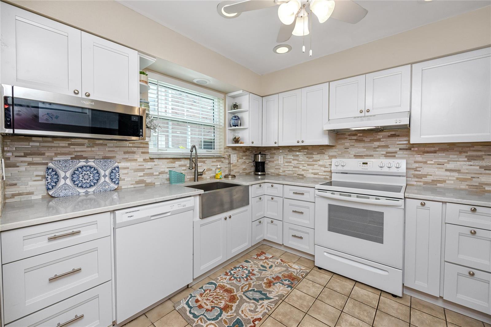 3475 41ST TER S #215, ST PETERSBURG, FL, 33711