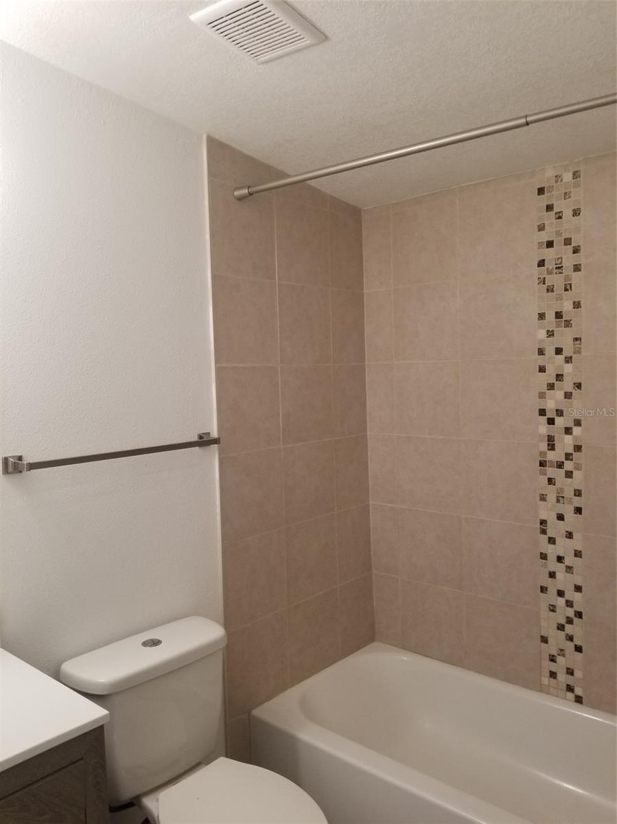 318 W OAKLAND AVE #B, OAKLAND, FL, 34760