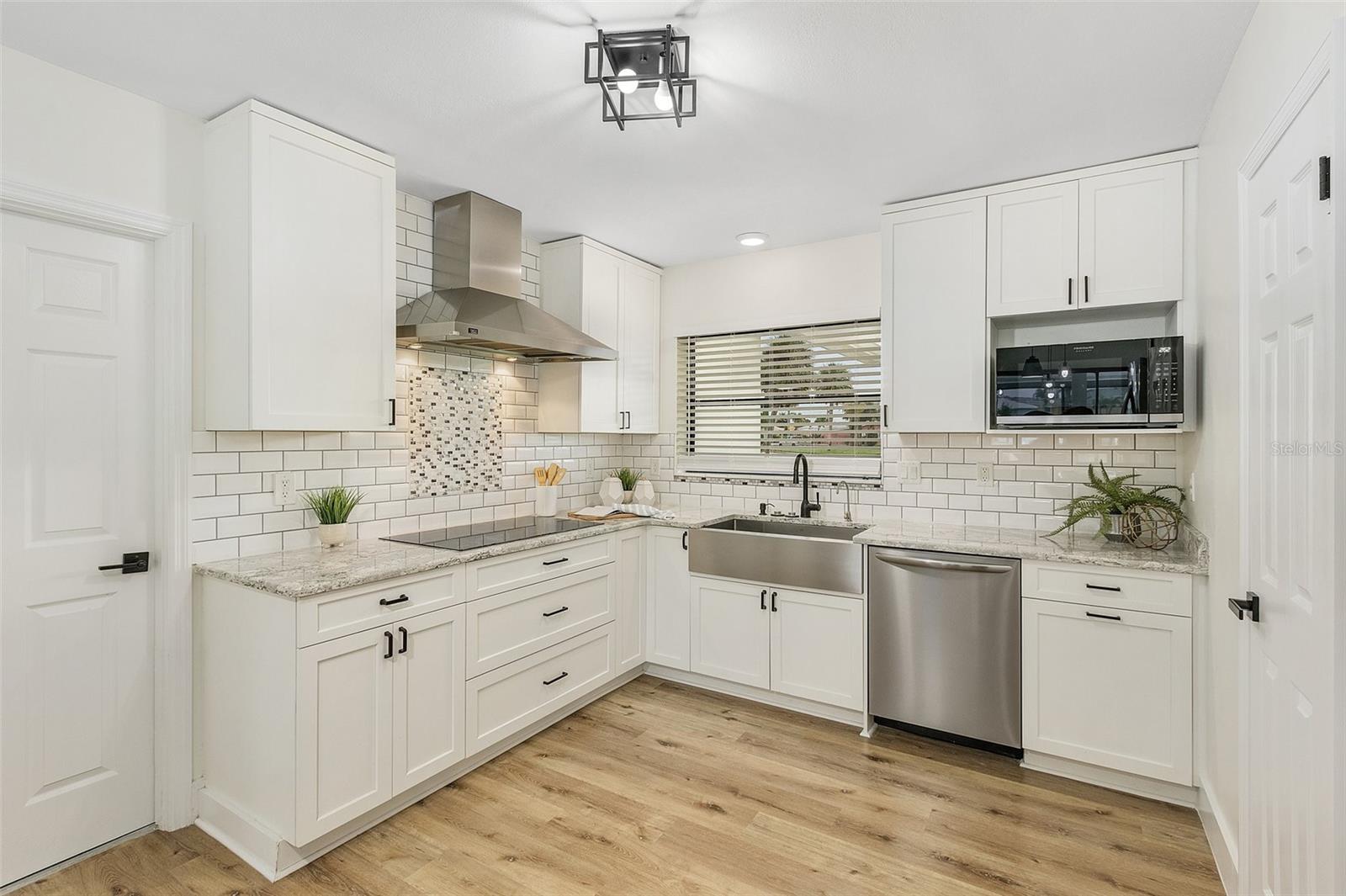 191 CASA LN, PUNTA GORDA, FL, 33950