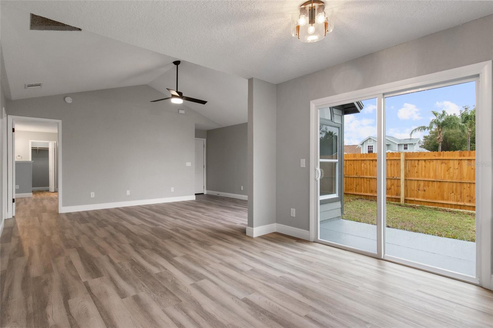 2201 KENTUCKY DERBY DR, ORLANDO, FL, 32825