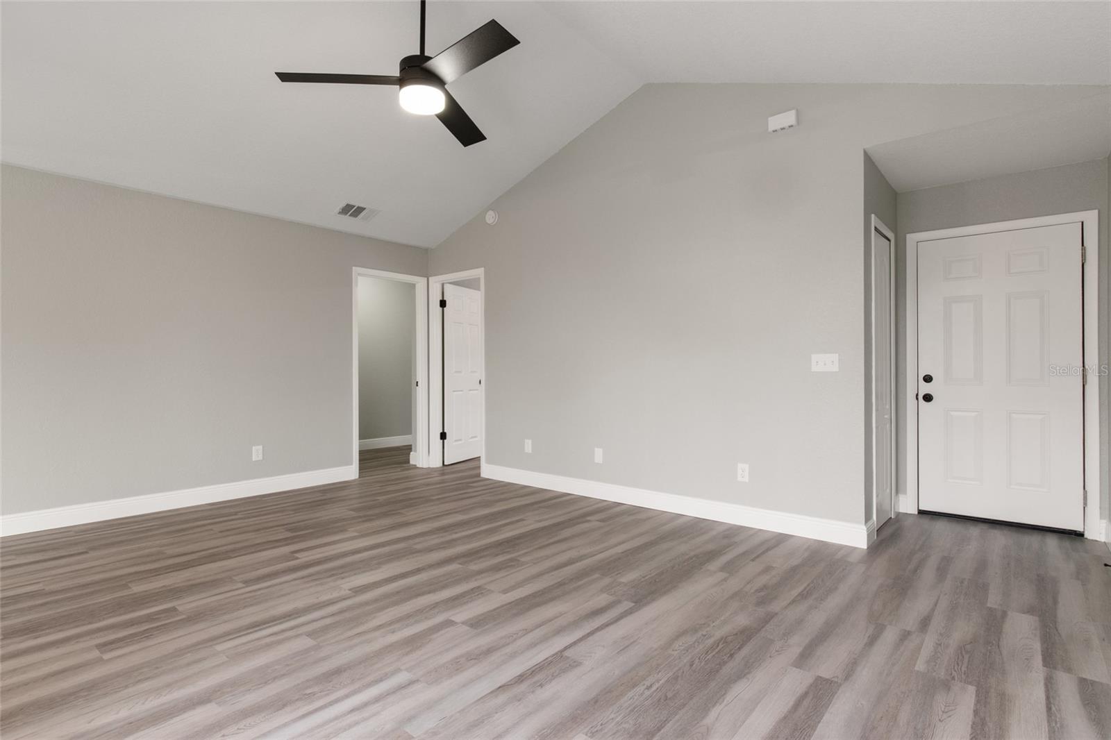2201 KENTUCKY DERBY DR, ORLANDO, FL, 32825