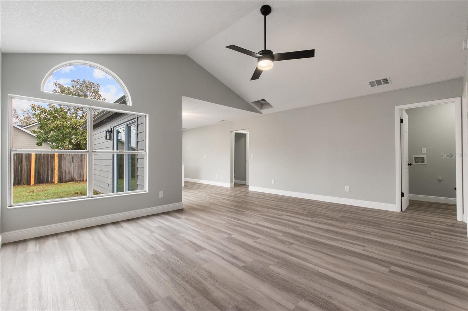 2201 KENTUCKY DERBY DR, ORLANDO, FL, 32825