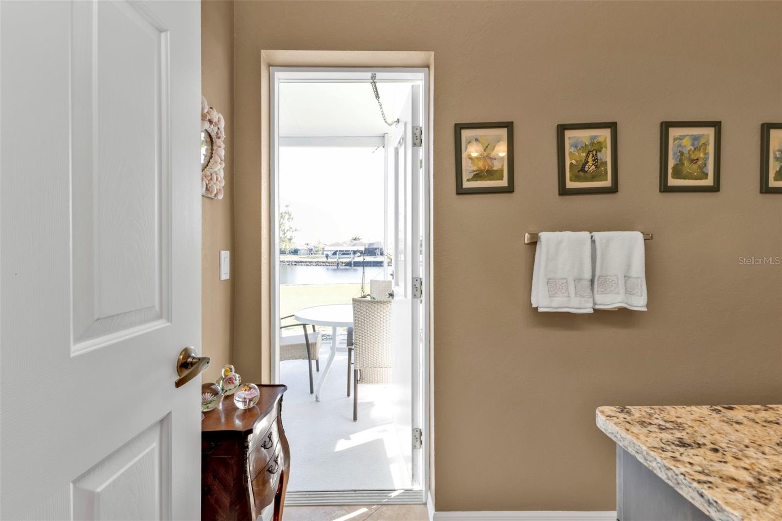 18138 EAU GALLIE CIR, PORT CHARLOTTE, FL, 33948