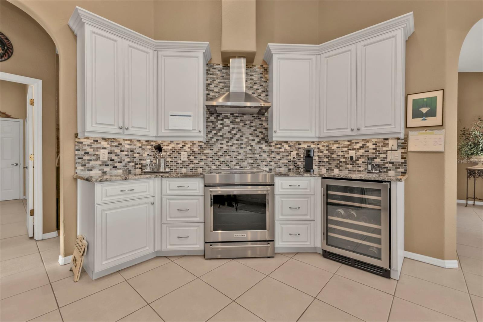 18138 EAU GALLIE CIR, PORT CHARLOTTE, FL, 33948