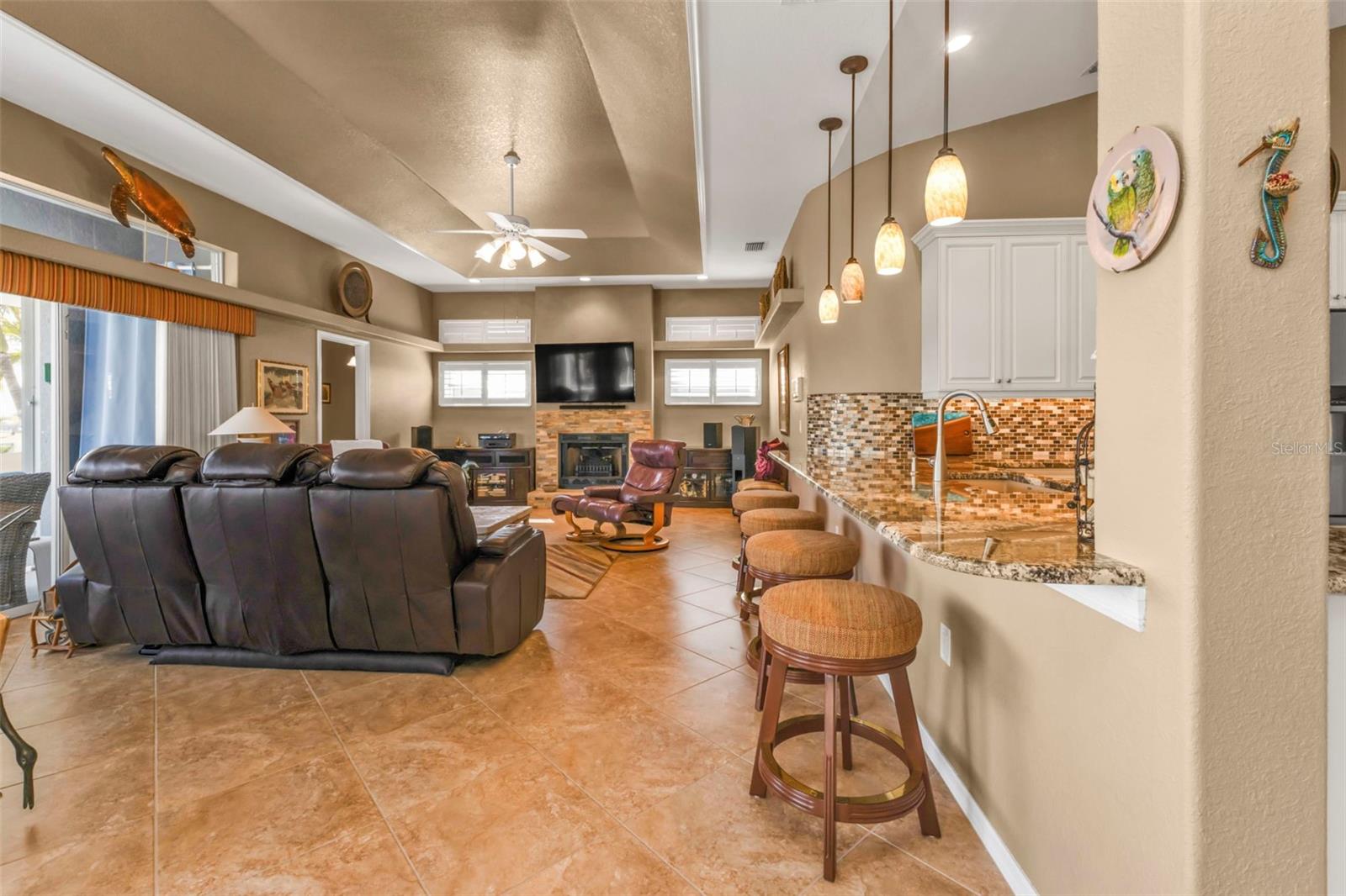 18138 EAU GALLIE CIR, PORT CHARLOTTE, FL, 33948