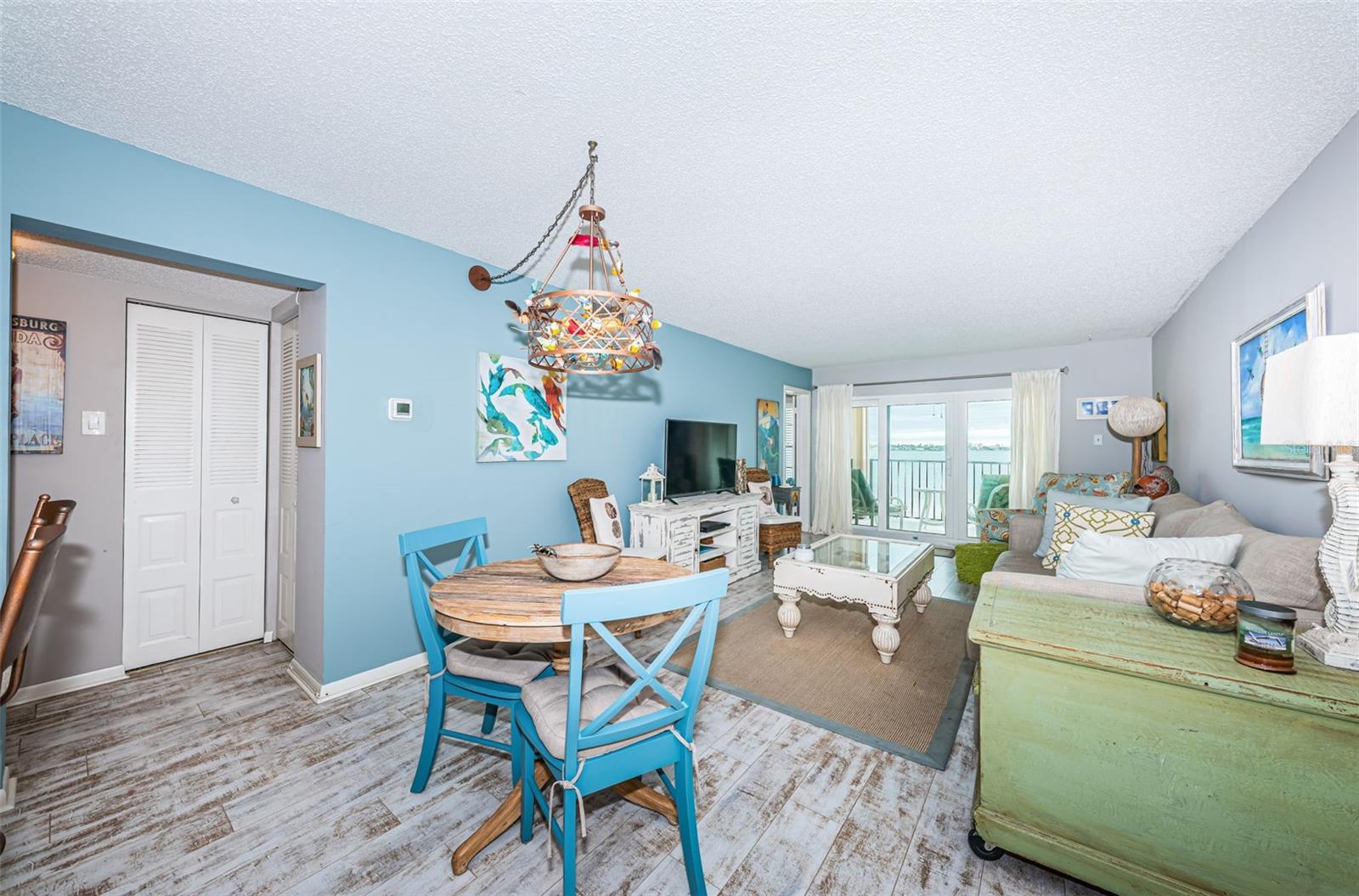 6051 SUN BLVD #207, ST PETERSBURG, FL, 33715