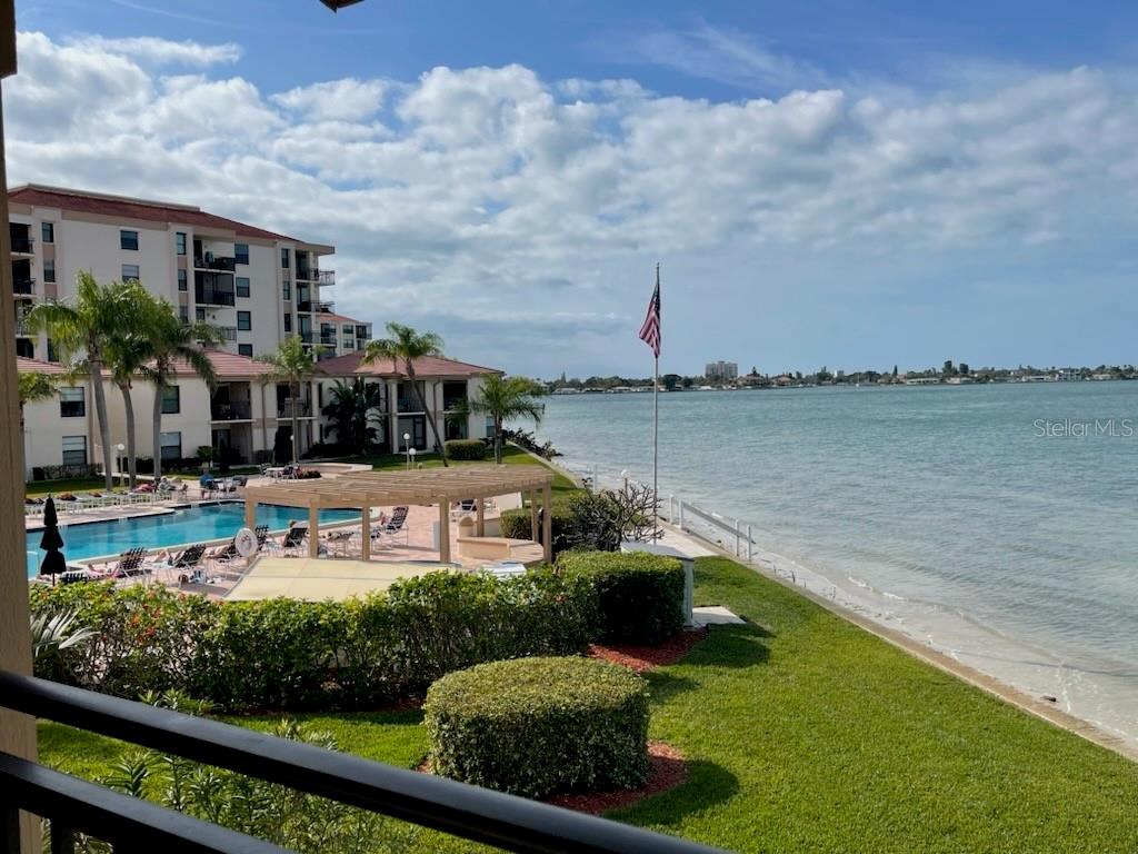 6051 SUN BLVD #207, ST PETERSBURG, FL, 33715