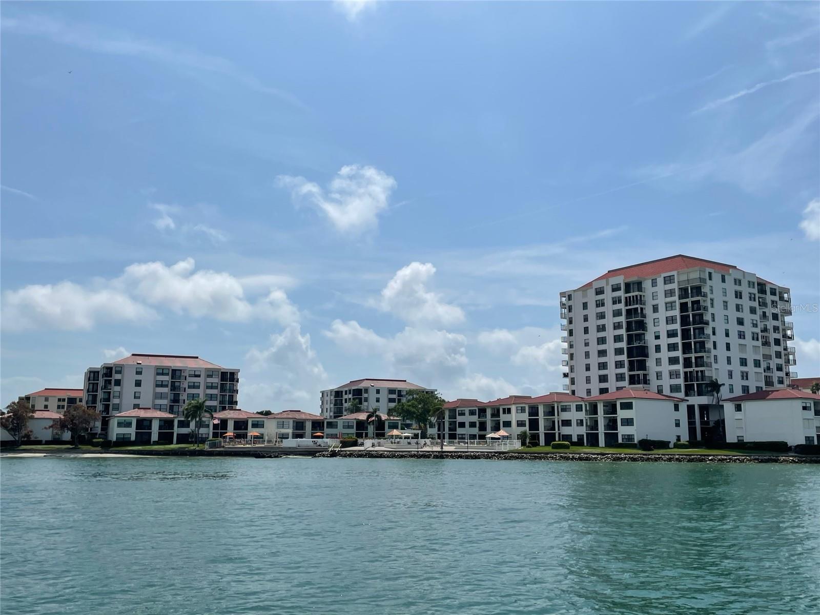 6051 SUN BLVD #207, ST PETERSBURG, FL, 33715
