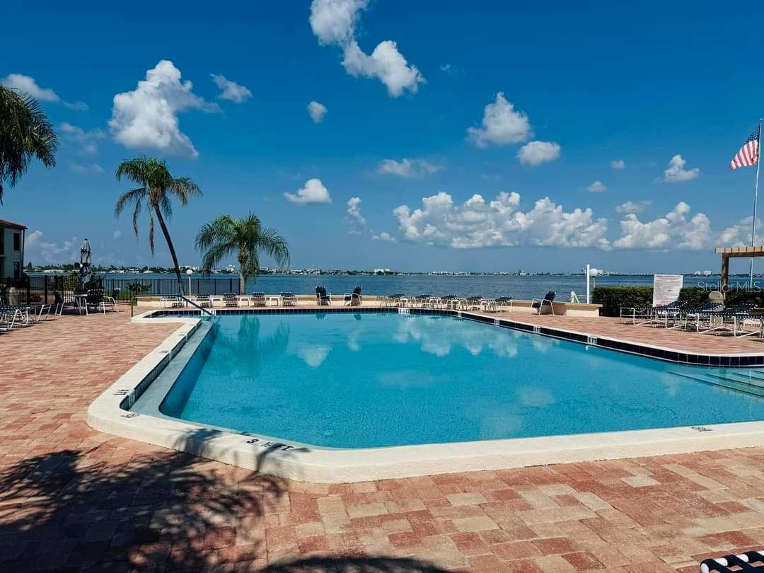 6051 SUN BLVD #207, ST PETERSBURG, FL, 33715