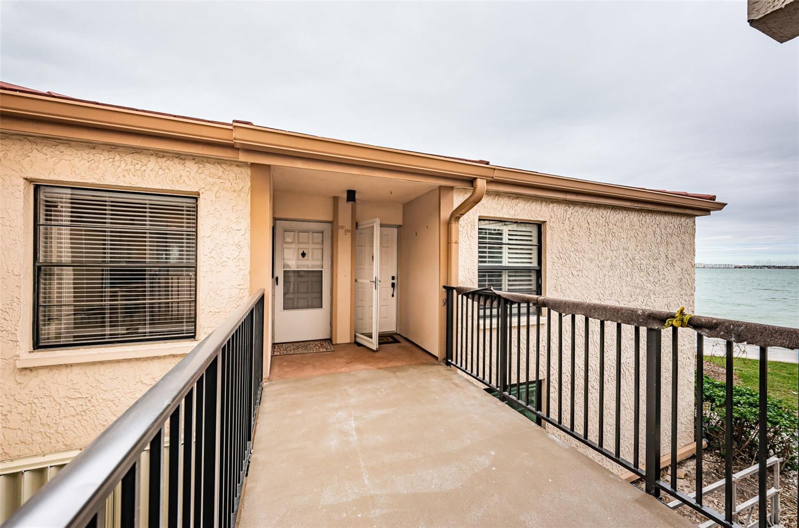 6051 SUN BLVD #207, ST PETERSBURG, FL, 33715