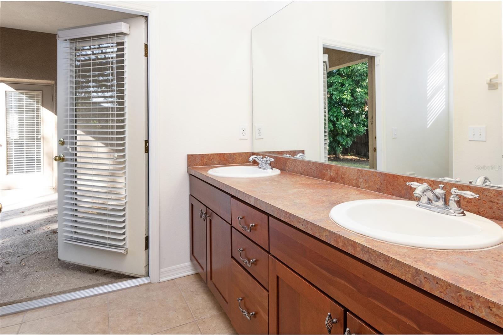 10721 ROCKLEDGE VIEW DR, RIVERVIEW, FL, 33579